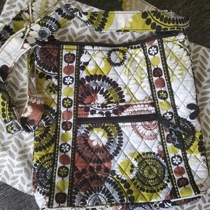 Vera Bradley Cocoa Moss Medium Size Bag